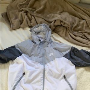 Nike windbreaker